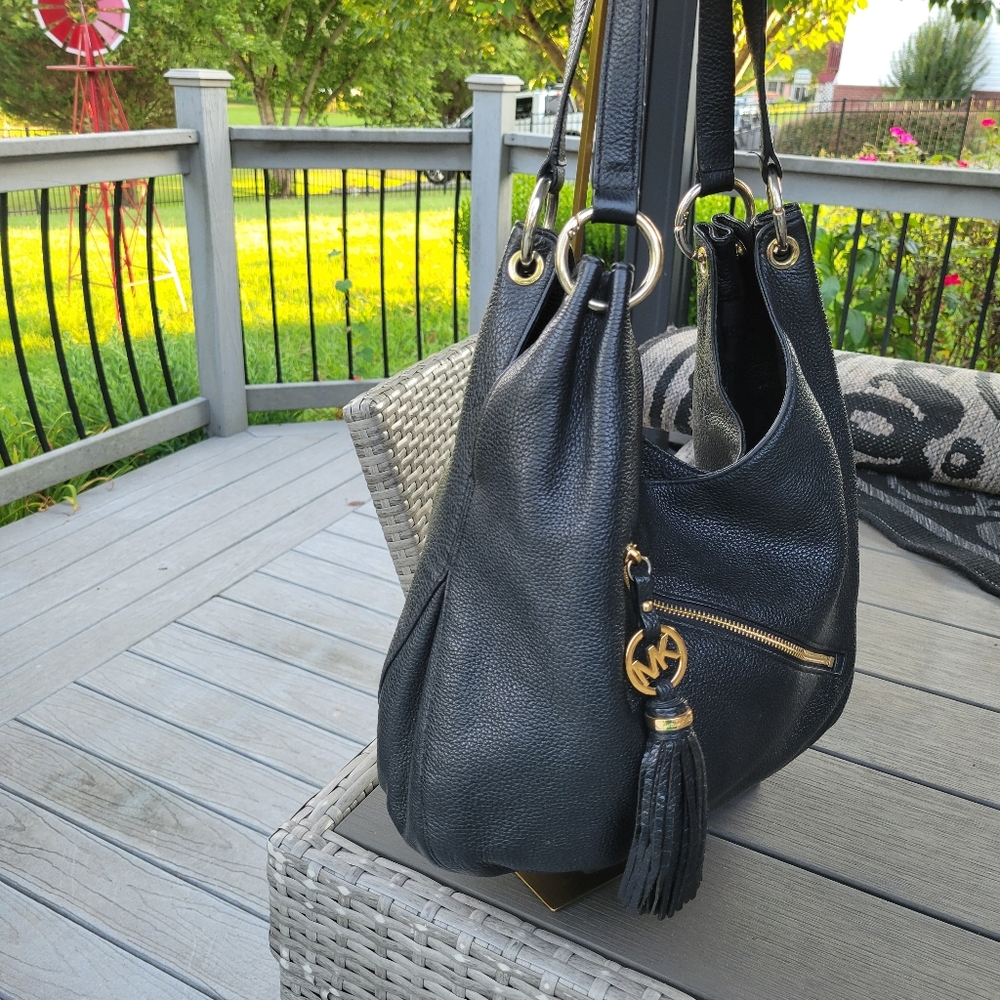 Michael Kors Hobo Charm Tassle Bag - Picture 6 of 7